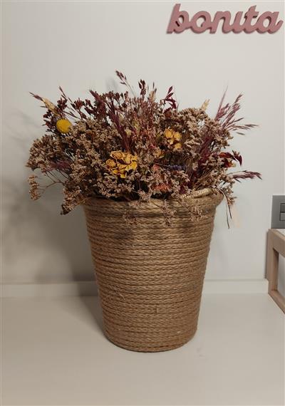 Jute cord basket